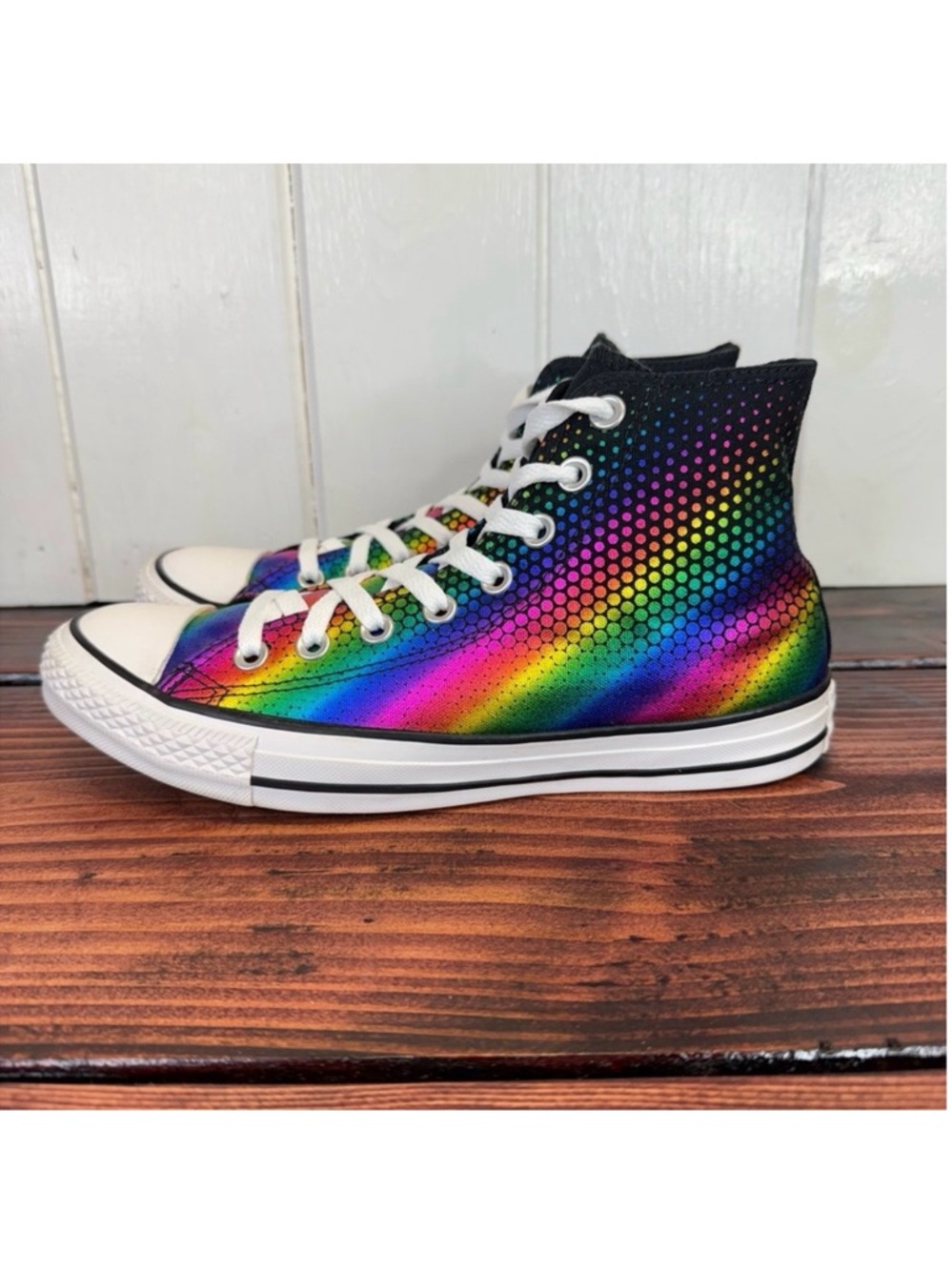 Converse Chuck Taylor All Star Hi Metallic Rainbow – Like New – Women’s 9